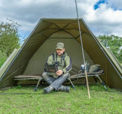 Korum prístrešok recoil shelter